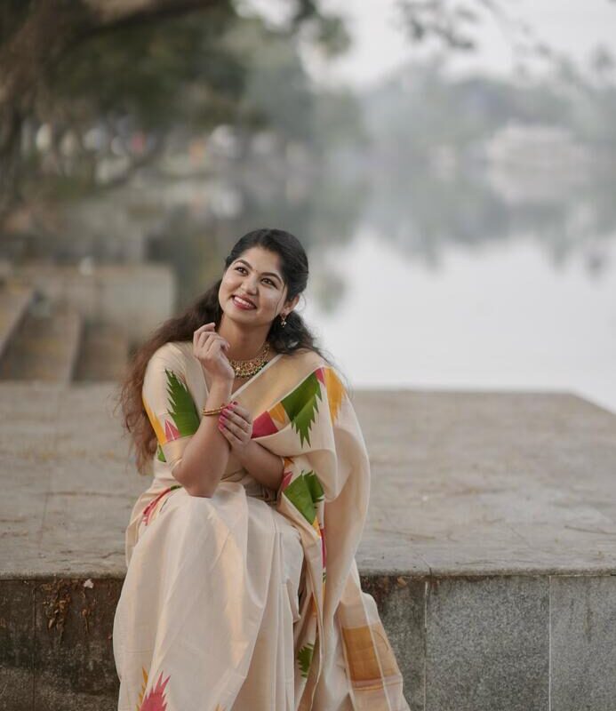 Gopuram Multi Colour Temple Golden Tissue Saree | The Pearl Cart